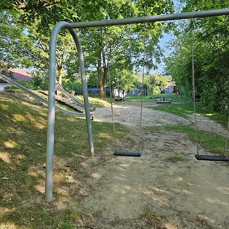 Gittis Apartman Greifenberg